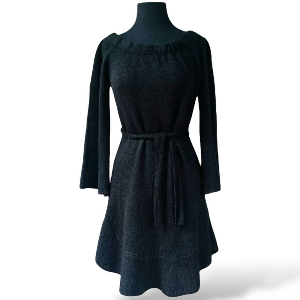 Olivaceous Black Bell Sleeve Sweater Dress With Tie Belt | Women’s L